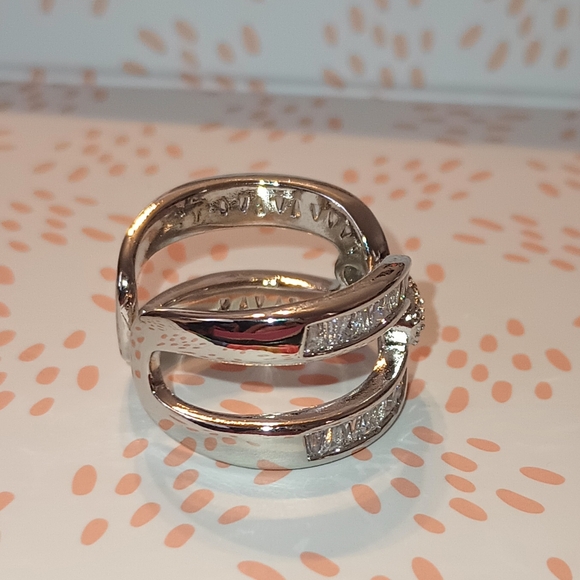 925 Silver Baguette Ring - Picture 11 of 16